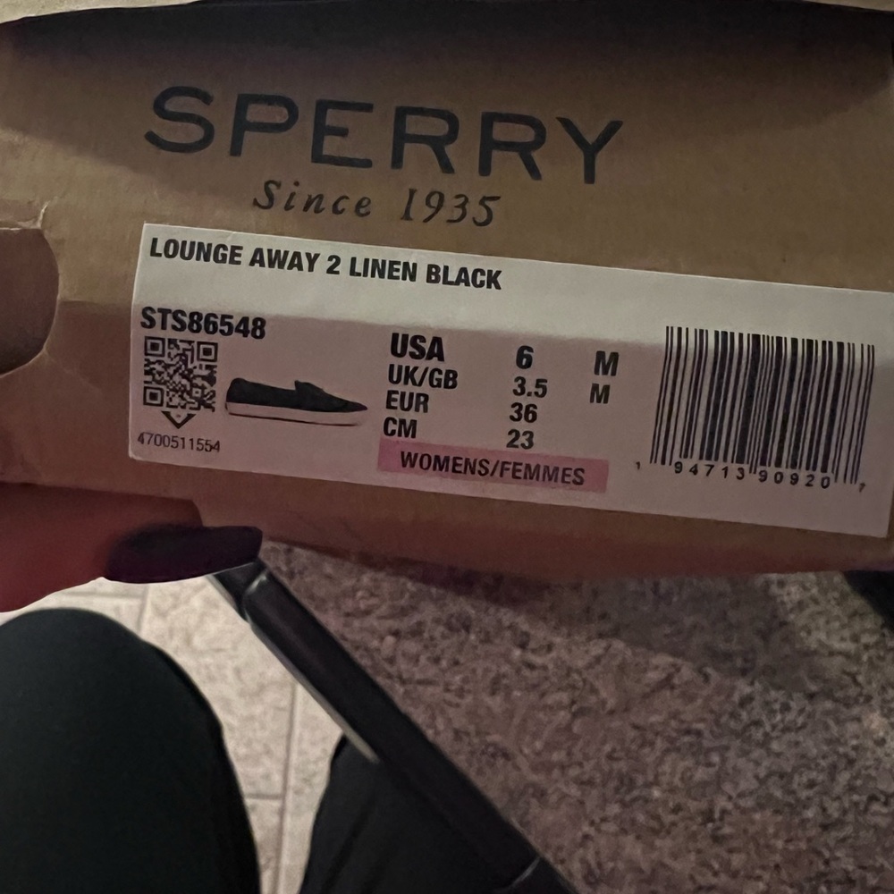 Size 6 sperry women’s Black Canvas Boat Shoes with White Sole - Picture 2 of 2